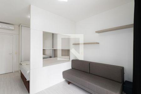Sala de apartamento para alugar com 1 quarto, 46m² em Indianópolis, São Paulo