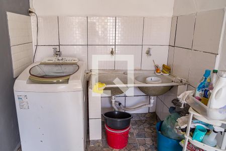 Casa à venda com 124m², 2 quartos e 3 vagas Casa à venda com 124m², 2 quartos e 3 vagasQuintal - Detalhe