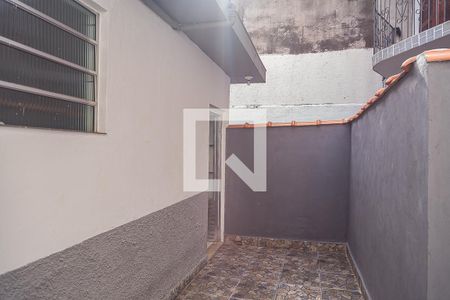Casa à venda com 124m², 2 quartos e 3 vagas Casa à venda com 124m², 2 quartos e 3 vagasQuintal