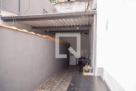 Casa à venda com 124m², 2 quartos e 3 vagas Casa à venda com 124m², 2 quartos e 3 vagasQuintal