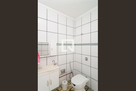 Casa à venda com 124m², 2 quartos e 3 vagas Casa à venda com 124m², 2 quartos e 3 vagasBanheiro