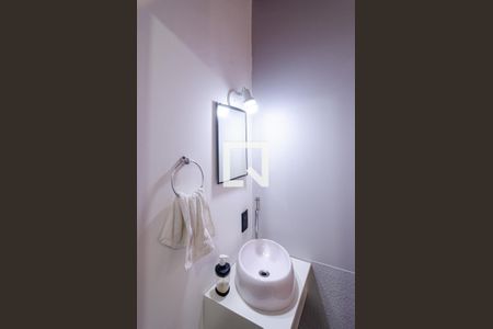 Casa à venda com 124m², 2 quartos e 3 vagas Casa à venda com 124m², 2 quartos e 3 vagasBanheiro