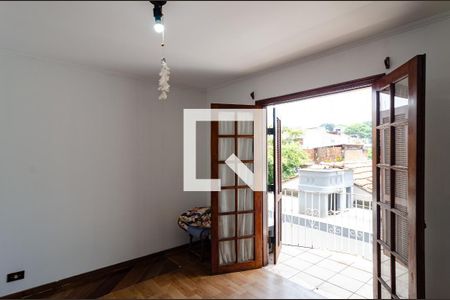 Casa à venda com 124m², 2 quartos e 3 vagas Casa à venda com 124m², 2 quartos e 3 vagasQuarto da casa 2