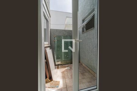 Casa à venda com 95m², 3 quartos e 2 vagas Casa à venda com 95m², 3 quartos e 2 vagasPoço de luz