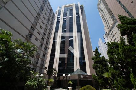 Studio para alugar com 40m², 1 quarto e 1 vaga Studio para alugar com 40m², 1 quarto e 1 vagaFachada