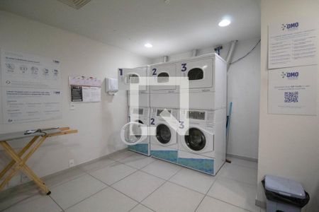 Studio para alugar com 40m², 1 quarto e 1 vaga Studio para alugar com 40m², 1 quarto e 1 vagaLavanderia