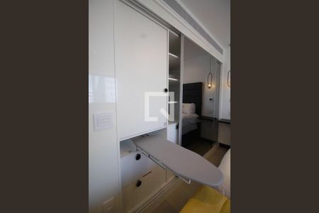 Studio para alugar com 40m², 1 quarto e 1 vaga Studio para alugar com 40m², 1 quarto e 1 vagaSuíte