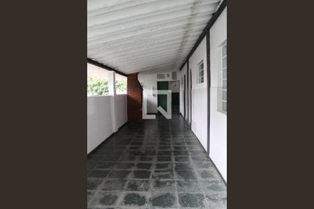 Apartamento à venda com 70m², 2 quartos e 1 vagaCorredor Churrasqueira