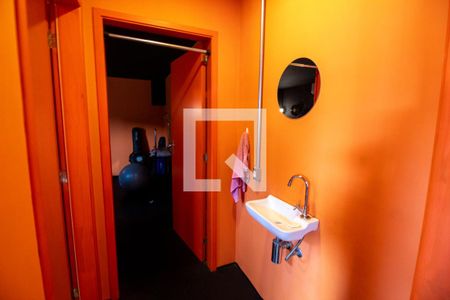Casa à venda com 120m², 3 quartos e 2 vagas Casa à venda com 120m², 3 quartos e 2 vagasBanheiro