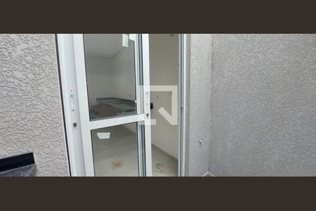 Casa à venda com 164m², 4 quartos e 3 vagas Casa à venda com 164m², 4 quartos e 3 vagasÁrea de Serviço