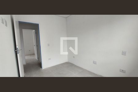 Casa à venda com 164m², 4 quartos e 3 vagas Casa à venda com 164m², 4 quartos e 3 vagasQuarto 2