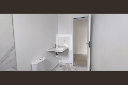 Casa à venda com 164m², 4 quartos e 3 vagas Casa à venda com 164m², 4 quartos e 3 vagasbanheiro 2