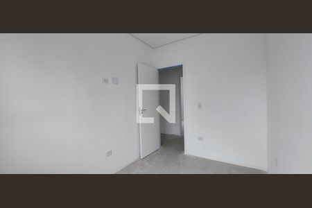 Casa à venda com 164m², 4 quartos e 3 vagas Casa à venda com 164m², 4 quartos e 3 vagasQuarto 2