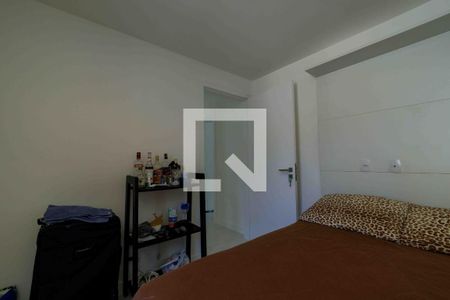 Casa de condomínio à venda com 400m², 4 quartos e 4 vagas Casa de condomínio à venda com 400m², 4 quartos e 4 vagasSuíte 2