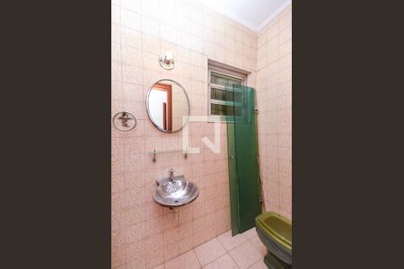 Casa para alugar com 309m², 3 quartos e 5 vagasLavabo