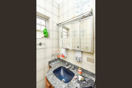 Casa para alugar com 309m², 3 quartos e 5 vagasBanheiro Social