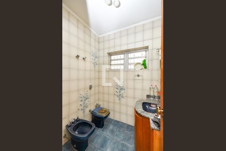 Casa para alugar com 309m², 3 quartos e 5 vagasBanheiro Social