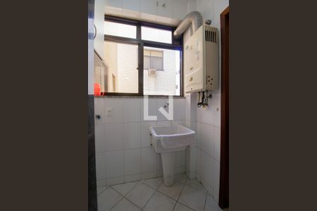 Apartamento para alugar com 110m², 3 quartos e 2 vagas Apartamento para alugar com 110m², 3 quartos e 2 vagasÁrea de Serviço