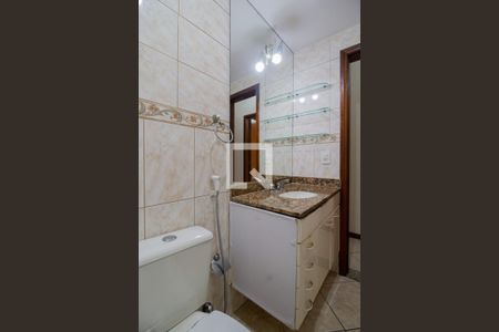 Apartamento para alugar com 110m², 3 quartos e 2 vagas Apartamento para alugar com 110m², 3 quartos e 2 vagasBanheiro 2