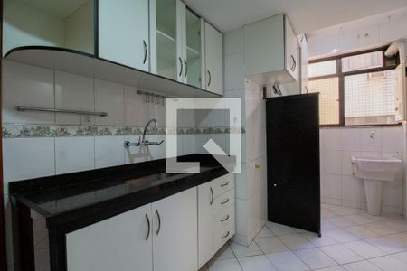 Apartamento para alugar com 110m², 3 quartos e 2 vagas Apartamento para alugar com 110m², 3 quartos e 2 vagasCozinha