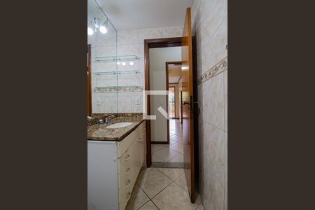 Apartamento para alugar com 110m², 3 quartos e 2 vagas Apartamento para alugar com 110m², 3 quartos e 2 vagasBanheiro 2