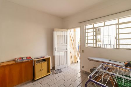 Casa à venda com 400m², 4 quartos e 4 vagas Casa à venda com 400m², 4 quartos e 4 vagasQuarto de Serviço