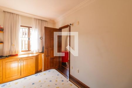 Casa à venda com 400m², 4 quartos e 4 vagas Casa à venda com 400m², 4 quartos e 4 vagasQuarto 3