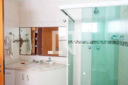 Casa à venda com 400m², 4 quartos e 5 vagasBanheiro da Suíte