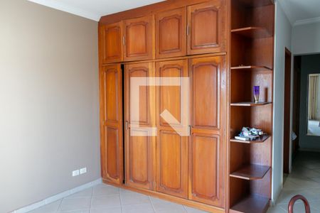 Casa à venda com 400m², 4 quartos e 5 vagasSuíte