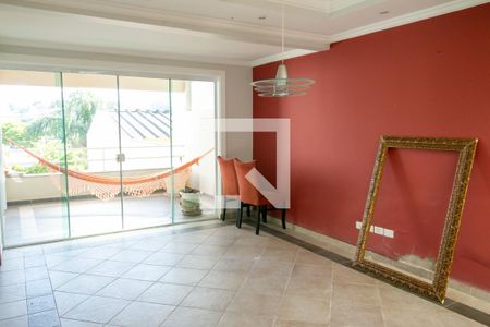 Casa à venda com 400m², 4 quartos e 5 vagasSala de Jantar