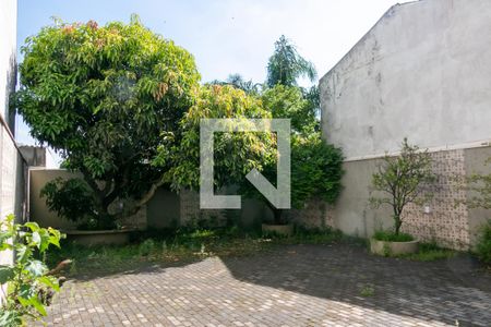 Casa à venda com 400m², 4 quartos e 5 vagasQuintal e Jardim
