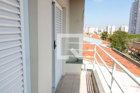 Casa à venda com 400m², 4 quartos e 5 vagasVaranda - quartos 3 e 4
