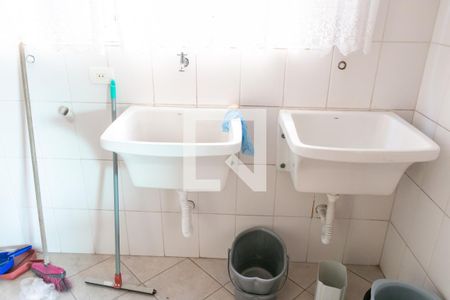 Casa à venda com 400m², 4 quartos e 5 vagasLavanderia