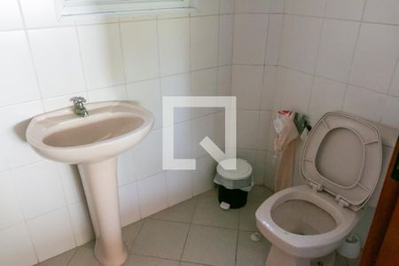 Casa à venda com 400m², 4 quartos e 5 vagasBanheiro do Quarto 5