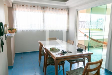 Casa à venda com 400m², 4 quartos e 5 vagasCozinha