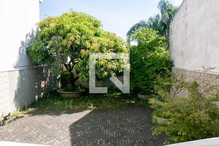 Casa à venda com 400m², 4 quartos e 5 vagasQuintal e Jardim
