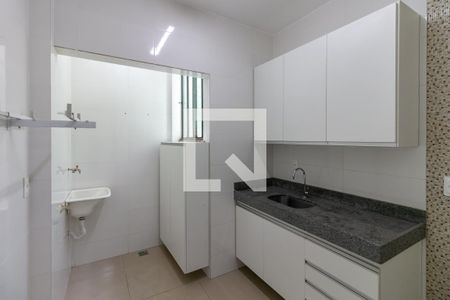 Apartamento à venda com 55m², 2 quartos e 1 vaga Apartamento à venda com 55m², 2 quartos e 1 vagaCozinha e Área de Serviço