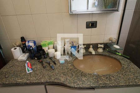 Casa à venda com 360m², 4 quartos e 6 vagasPia banheiro comum