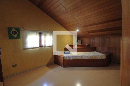 Casa à venda com 360m², 4 quartos e 6 vagasSuíte 1