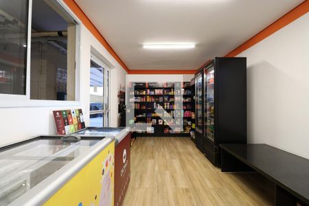 Apartamento à venda com 43m², 2 quartos e sem vagaÁrea comum