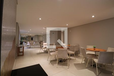 Apartamento à venda com 43m², 2 quartos e sem vagaÁrea comum - Salão de festas