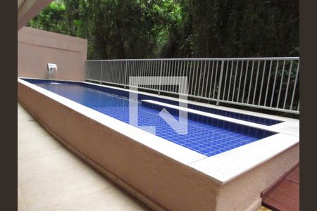 Apartamento à venda com 35m², 1 quarto e 1 vagaÁrea comum - Piscina