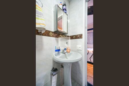 Apartamento à venda com 116m², 2 quartos e 2 vagas Apartamento à venda com 116m², 2 quartos e 2 vagasBanheiro da suíte