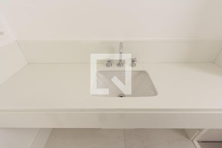 Apartamento à venda com 374m², 5 quartos e 5 vagasBanheiro da Suíte 1