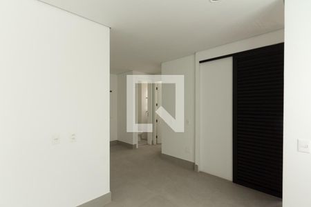 Apartamento à venda com 374m², 5 quartos e 5 vagasÁrea de Serviço