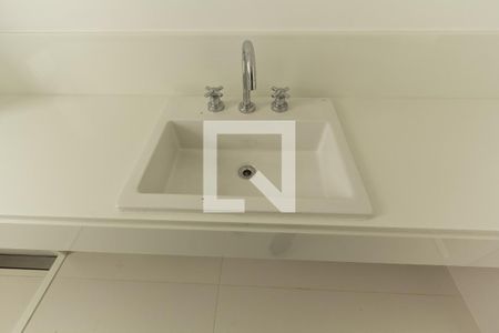 Apartamento à venda com 374m², 5 quartos e 5 vagas Apartamento à venda com 374m², 5 quartos e 5 vagasBanheiro da Suíte 2