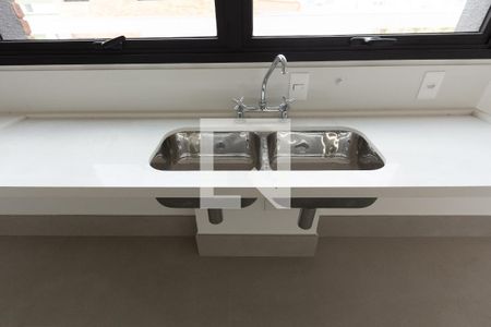 Apartamento à venda com 374m², 5 quartos e 5 vagas Apartamento à venda com 374m², 5 quartos e 5 vagasCozinha