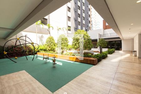 Apartamento à venda com 374m², 5 quartos e 5 vagas Apartamento à venda com 374m², 5 quartos e 5 vagasÁrea comum