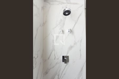 Apartamento à venda com 374m², 5 quartos e 5 vagas Apartamento à venda com 374m², 5 quartos e 5 vagasBanheiro da Suíte 2