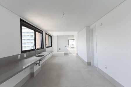 Apartamento à venda com 374m², 5 quartos e 5 vagas Apartamento à venda com 374m², 5 quartos e 5 vagasCozinha